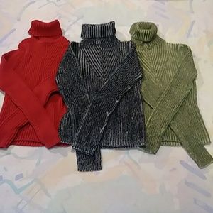 3 turtleneck sweaters